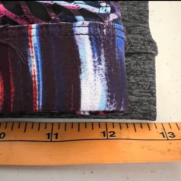 Peloton Small Sports Bras (set of 2) - Picture 5 of 9